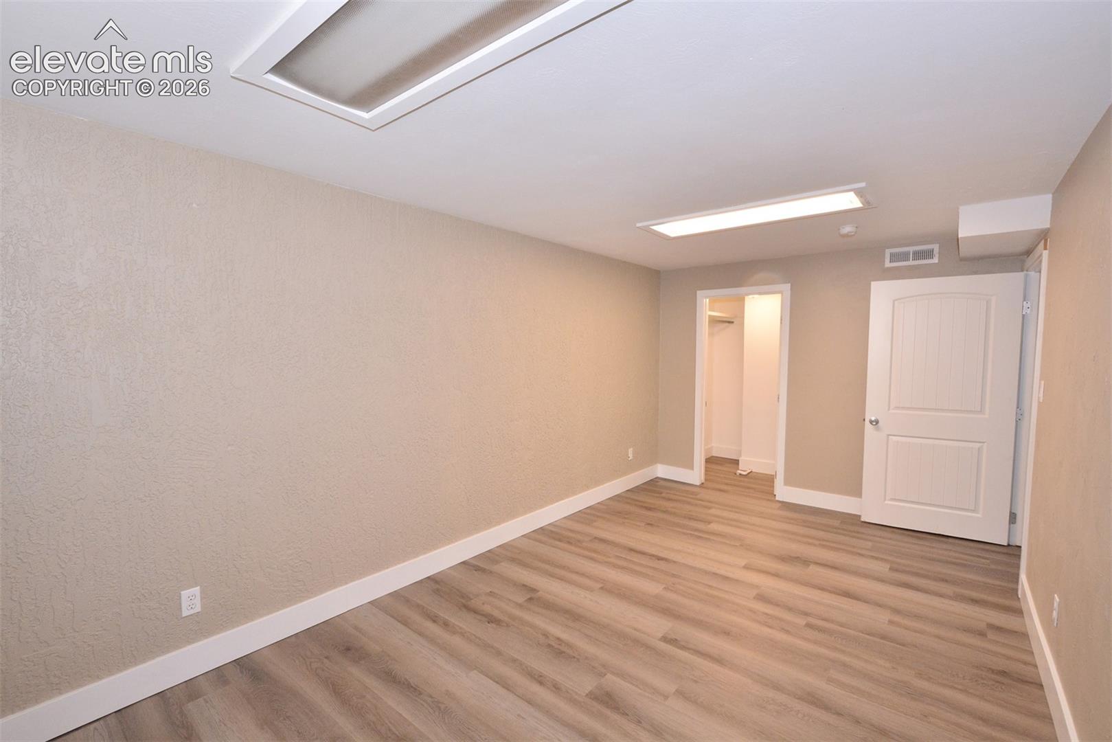 5020 Barcelona Way, photo 20