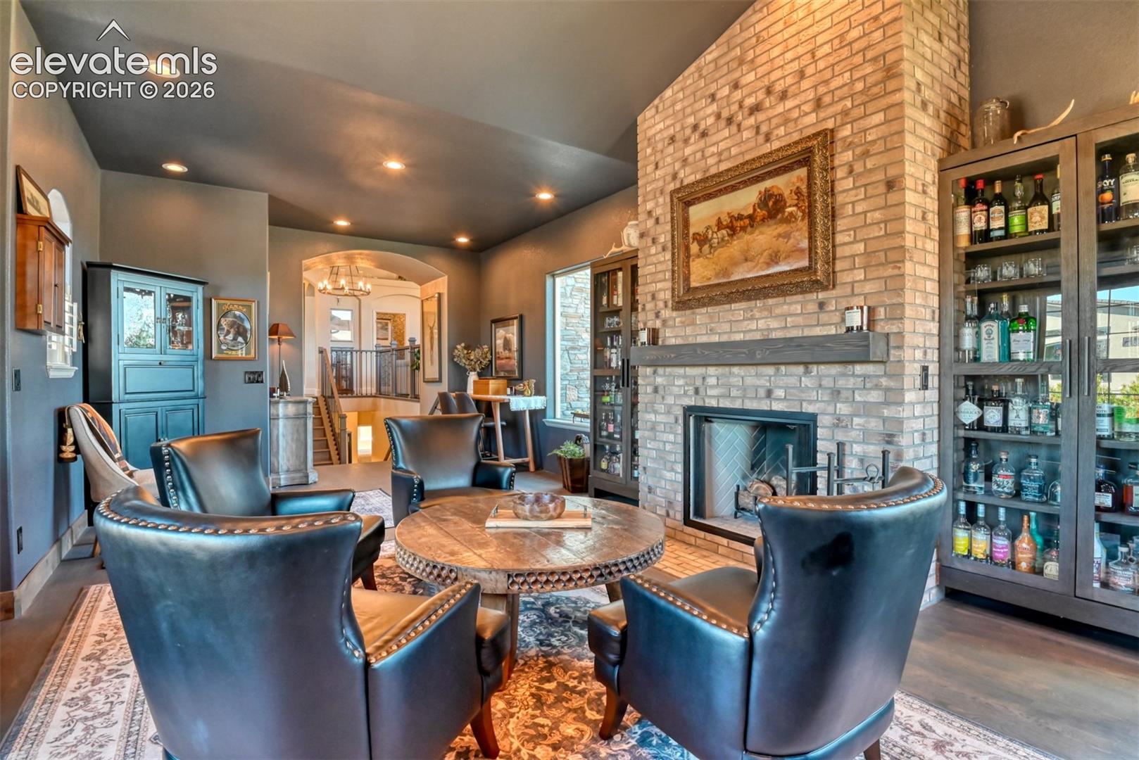 Listing photo 12 for 2313 Rainbows End Point