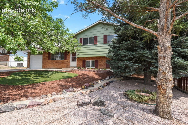 1835 Winnebago Road — listing photo