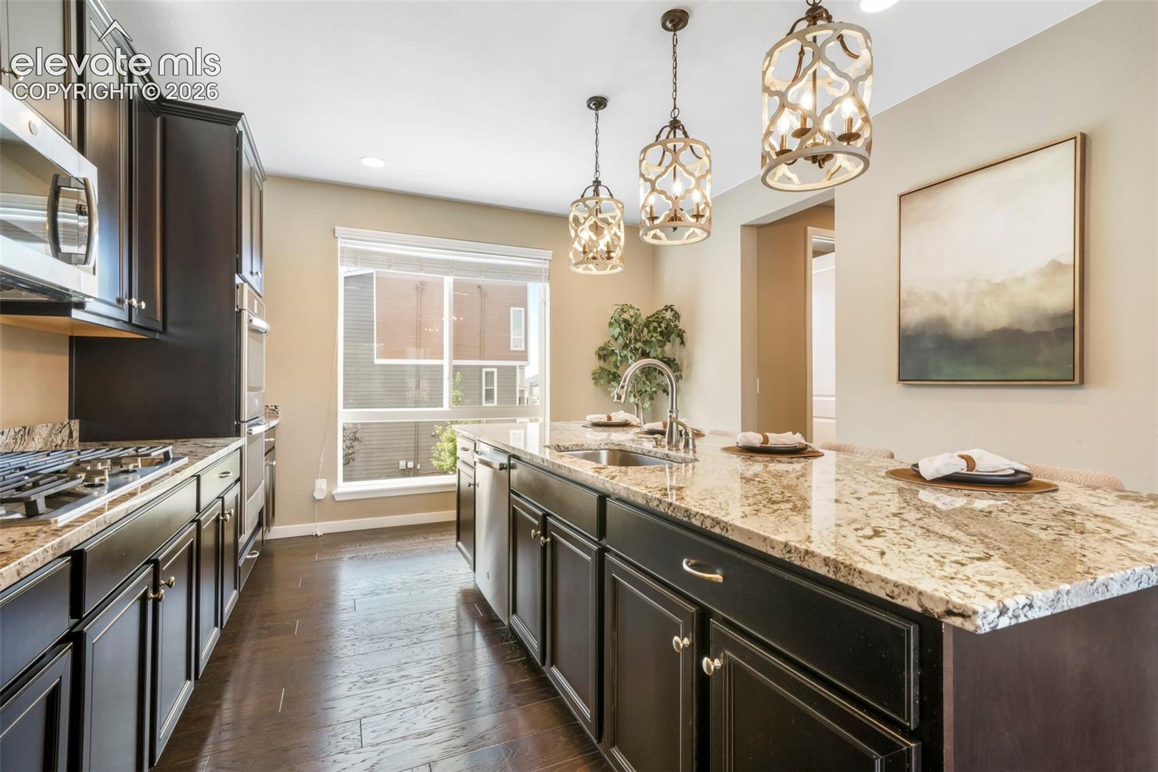 Listing photo 7 for 3562 Cerf Way