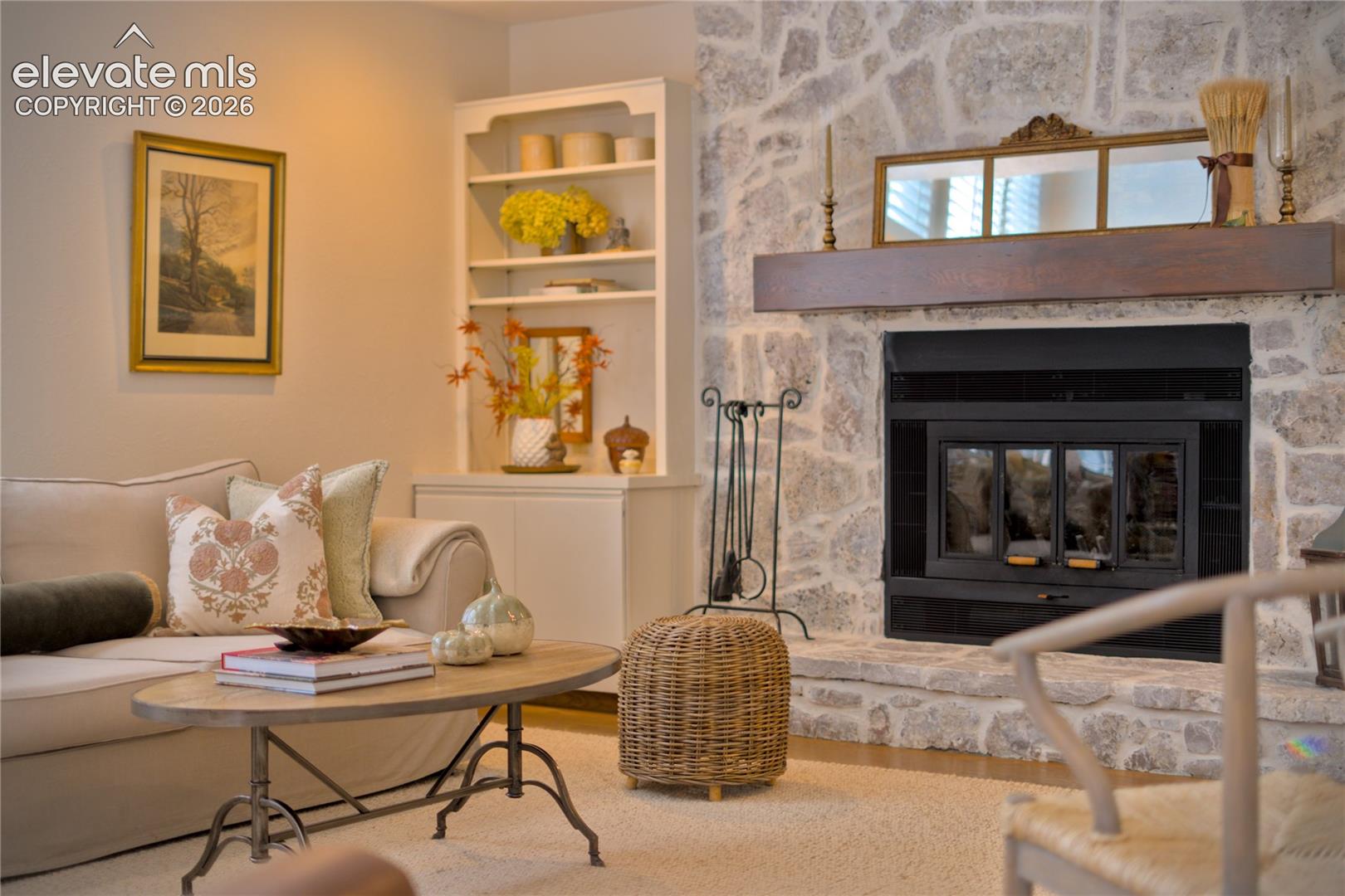 Listing photo 23 for 7215 Suntide Place