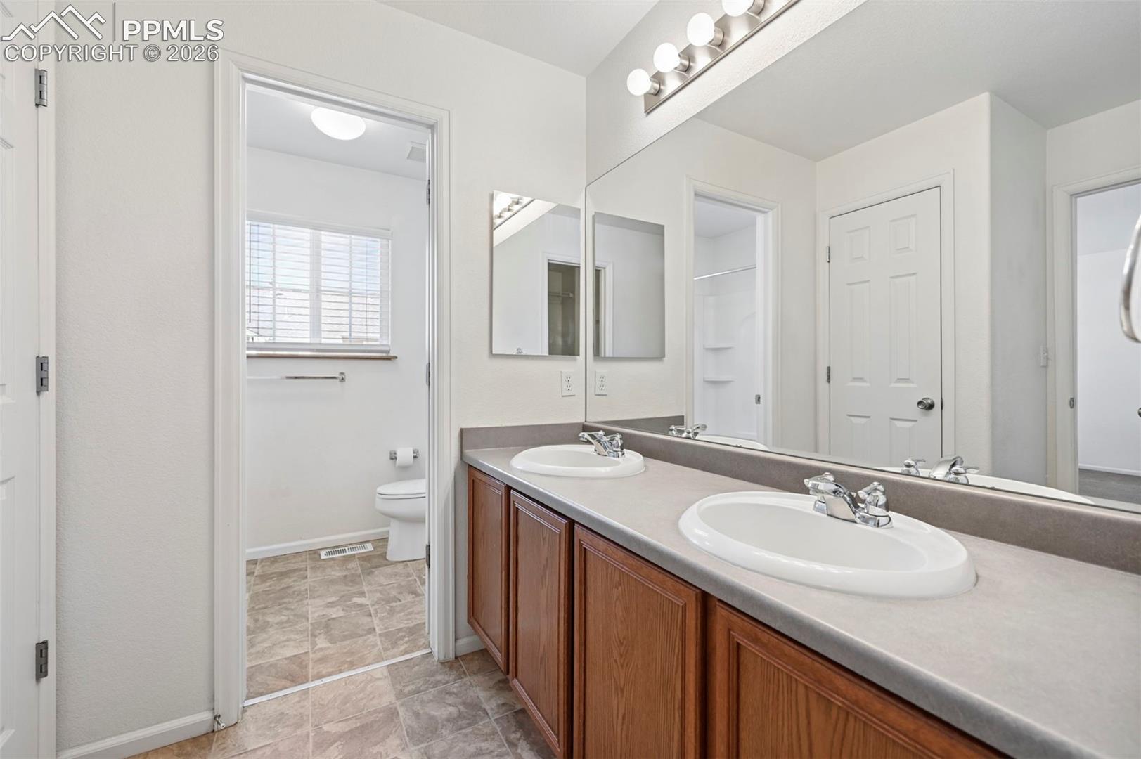 Listing photo 26 for 8141 Snow Bowl Heights