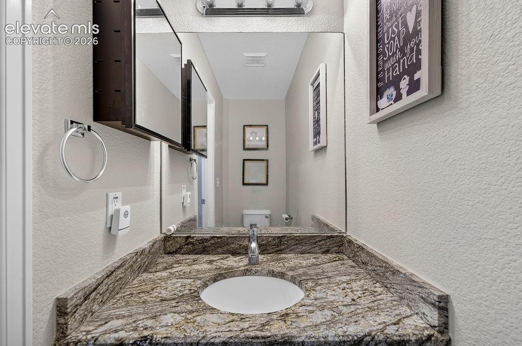 Listing photo 16 for 7239 Gardenstone Drive