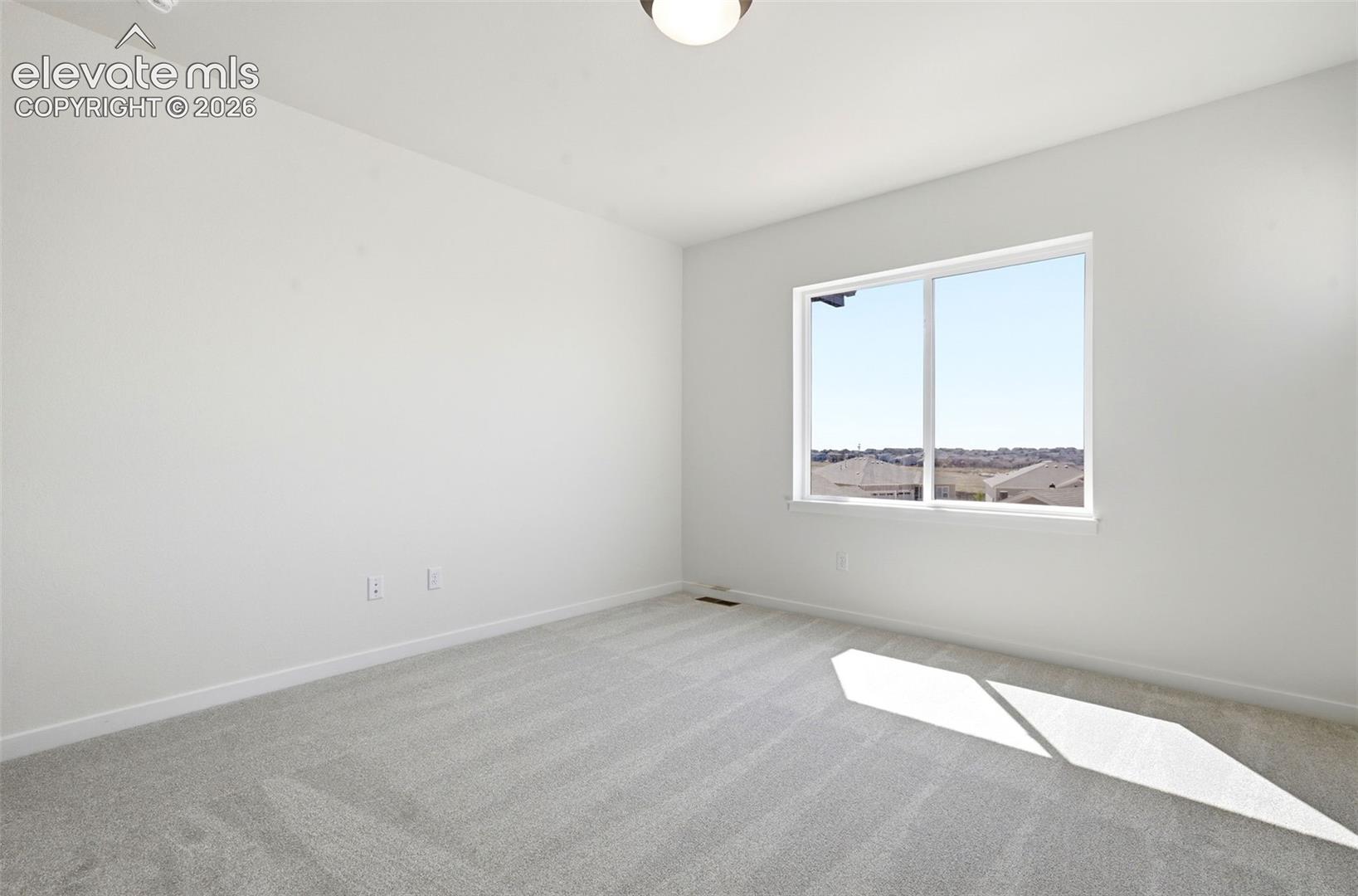 Listing photo 33 for 8505 Country Creek Trail