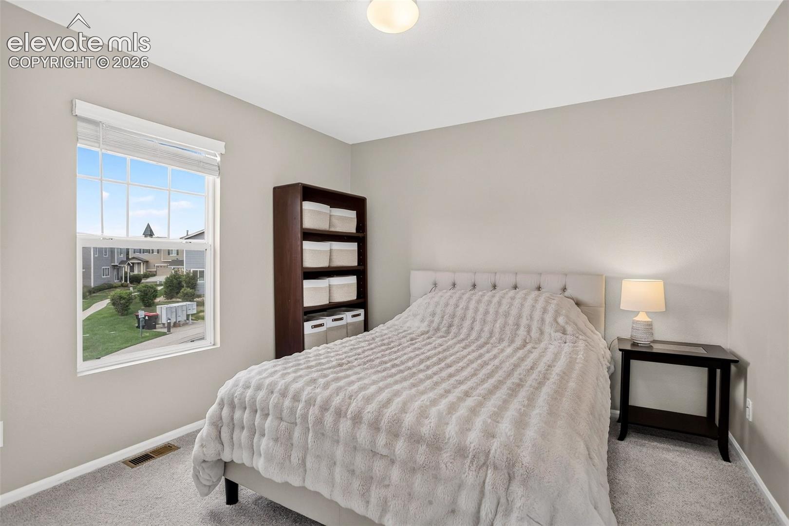 Listing photo 33 for 1363 Yellow Granite Way