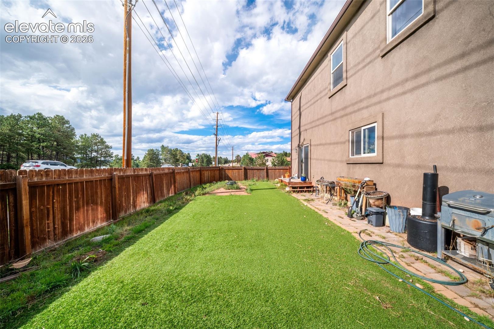 Listing photo 19 for 701 Valley View Drive