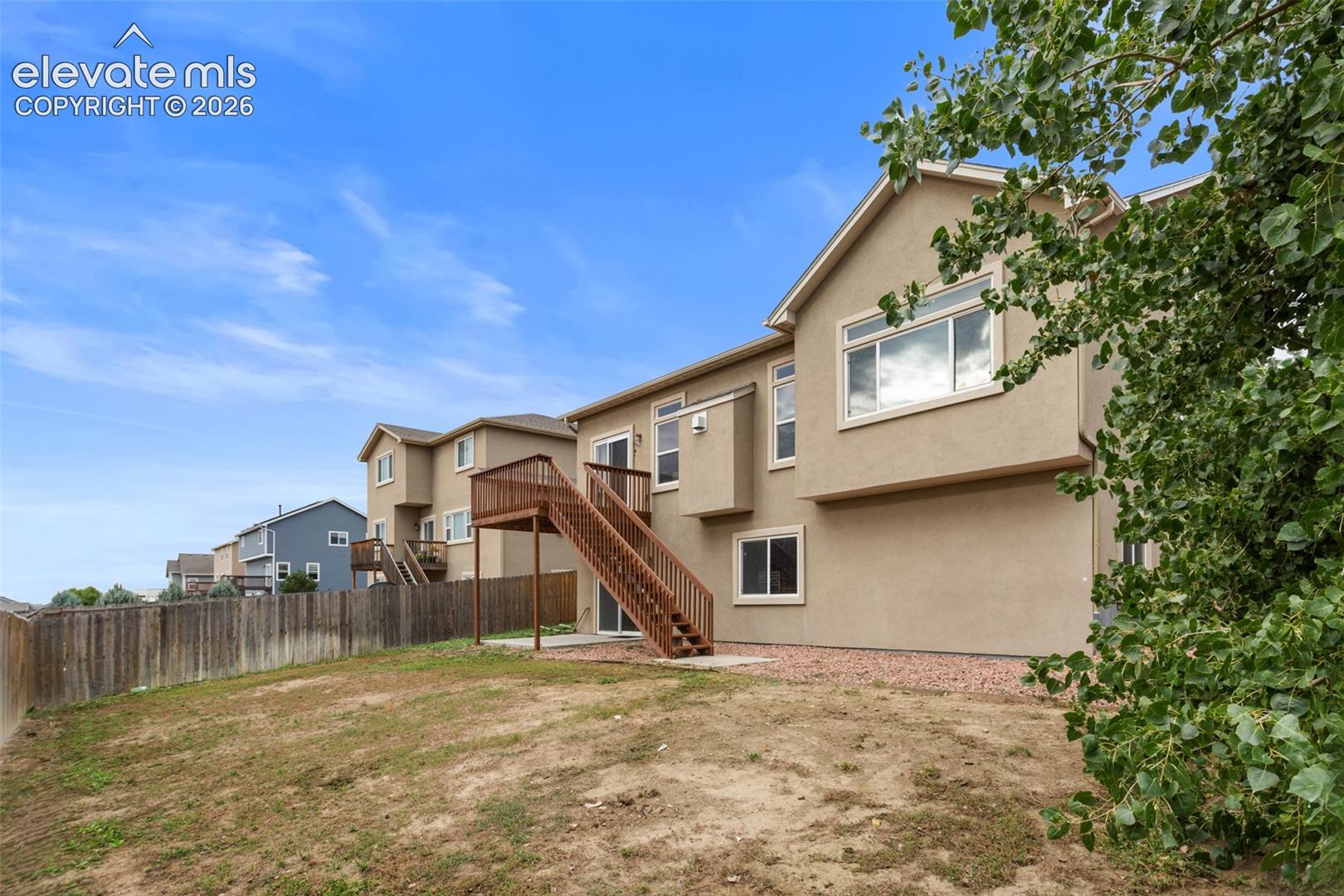 Listing photo 23 for 7551 Dutch Loop