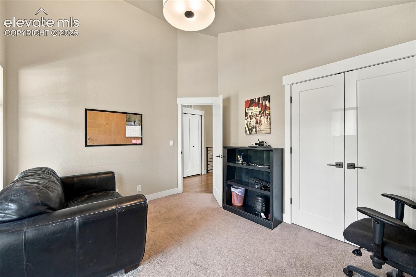 Listing photo 20 for 1319 W Colorado Avenue