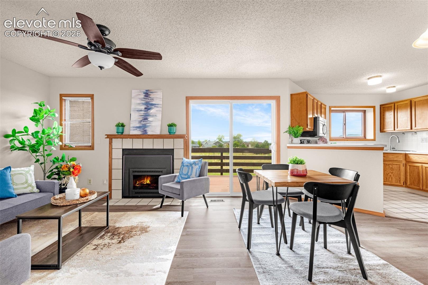 7448 Alameda Court, photo 11