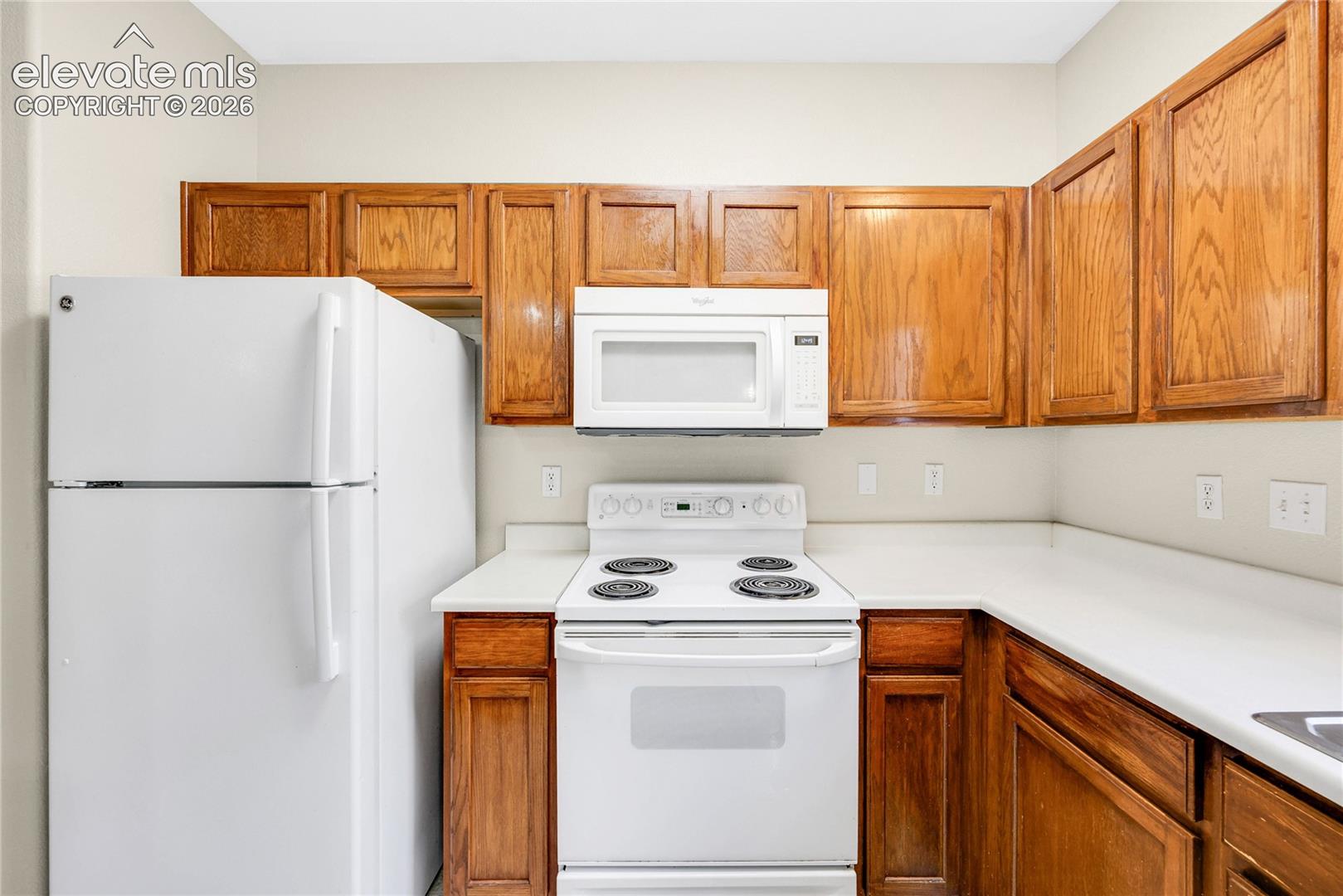 3864 Riviera Grove, photo 10