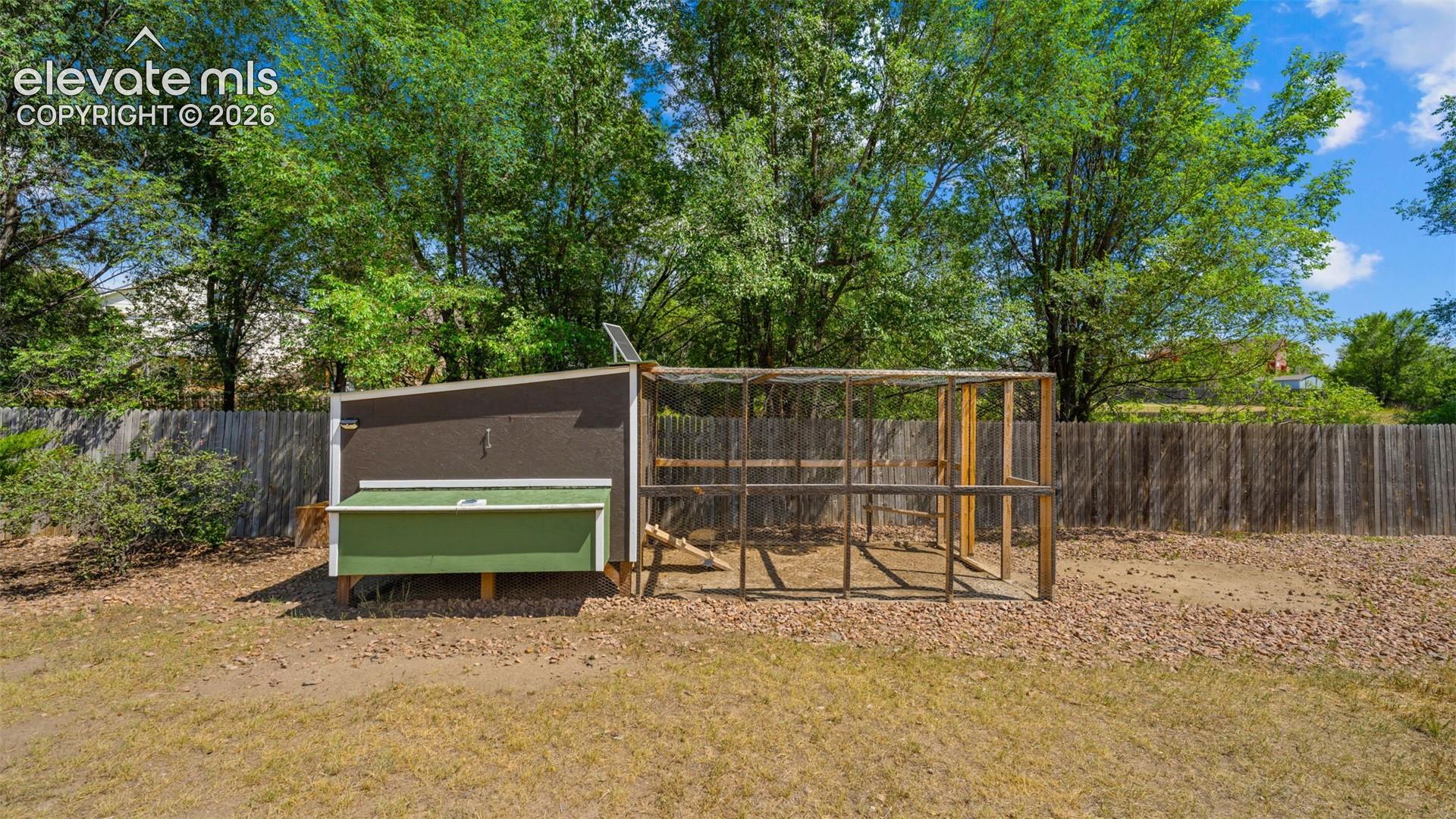 Listing photo 38 for 5216 Arroyo Street