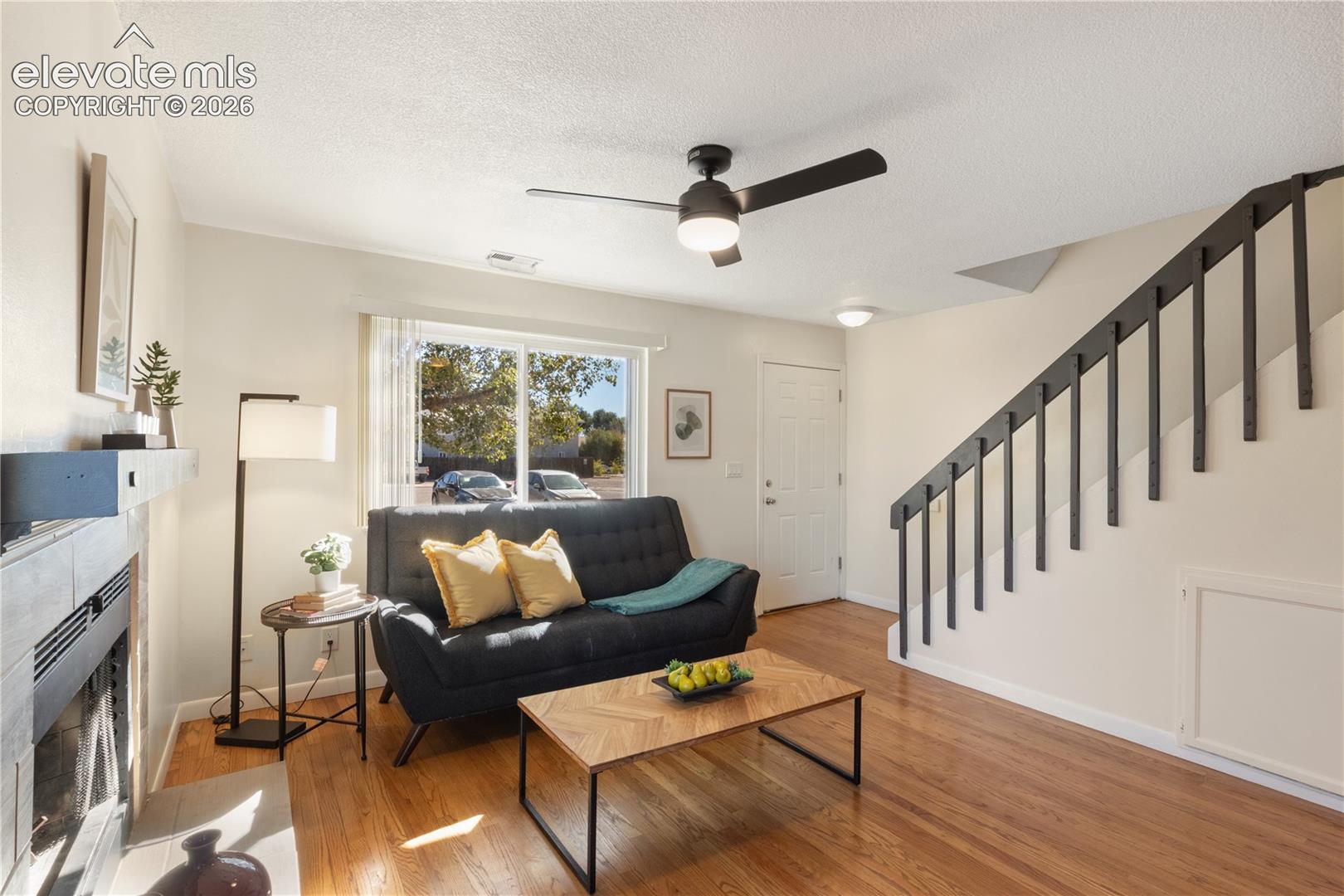 Listing photo 6 for 2360 Washo Circle
