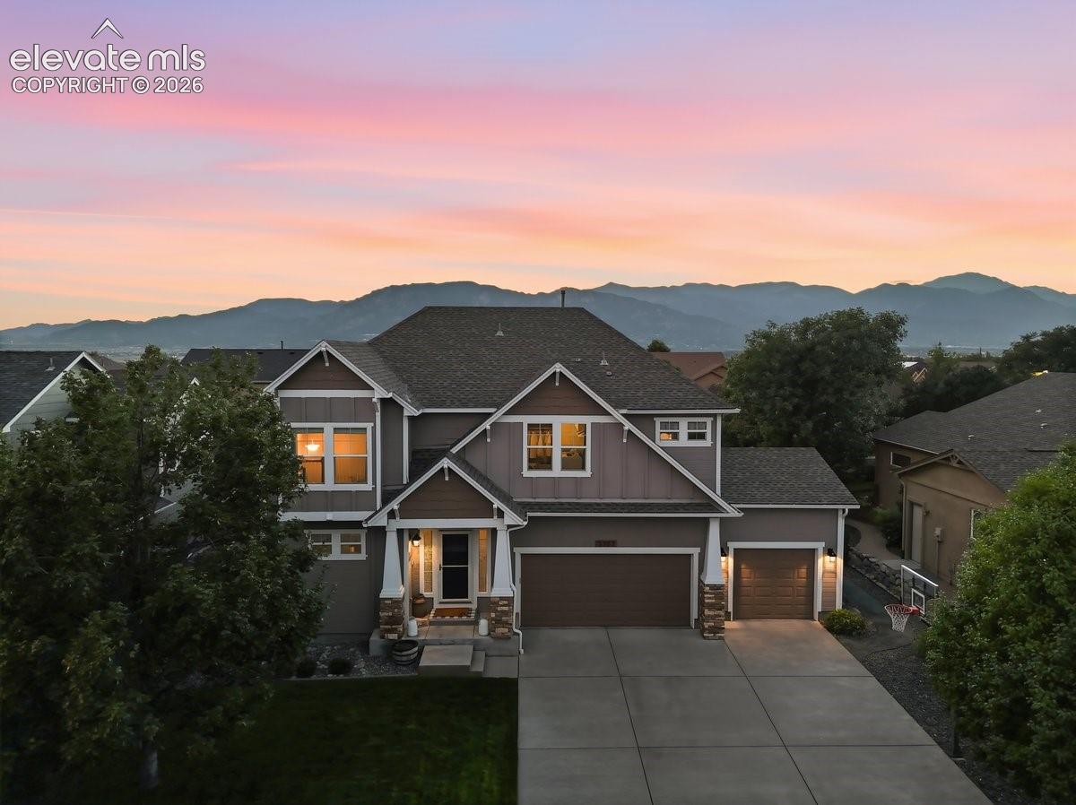 Listing photo 2 for 3502 Red Baron Drive
