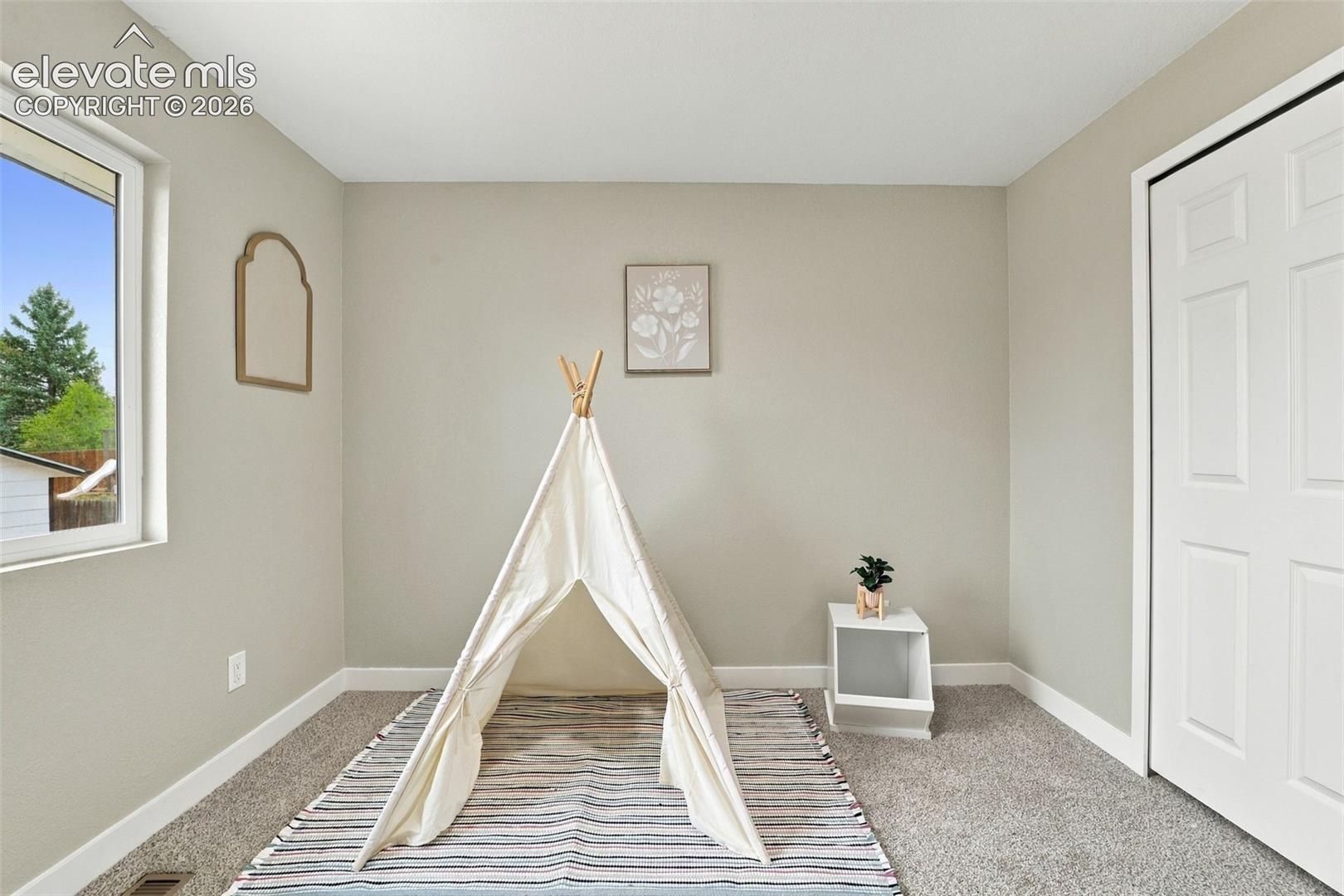 Listing photo 27 for 1144 Kachina Drive