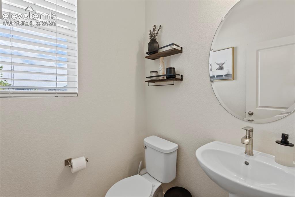 Listing photo 7 for 9710 Treasurevault Trail