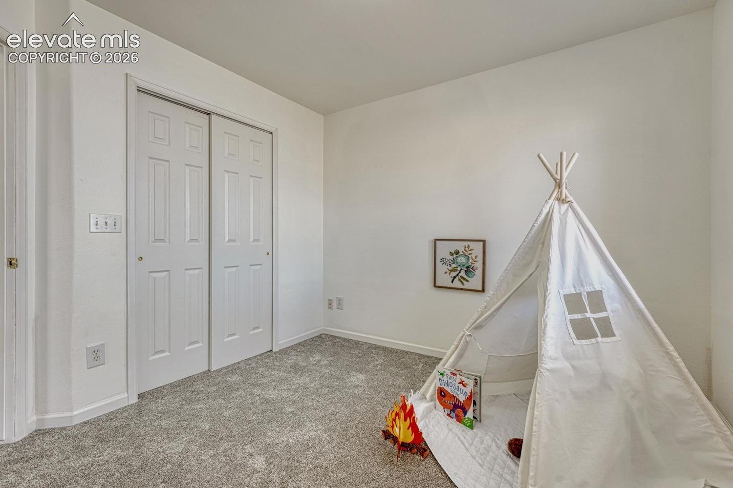 Listing photo 24 for 1120 Lords Hill Drive