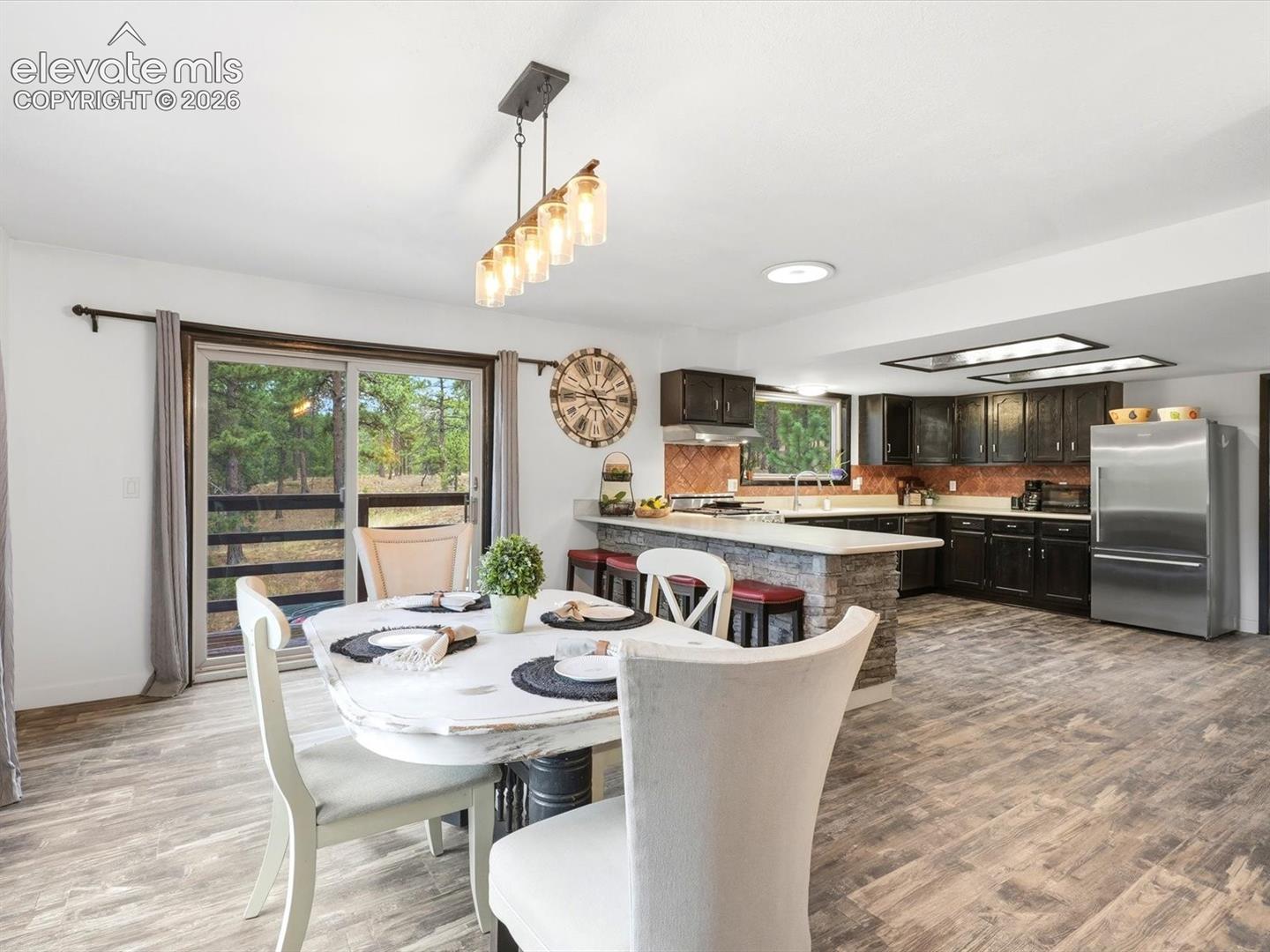 Listing photo 15 for 14635 Westcreek Road