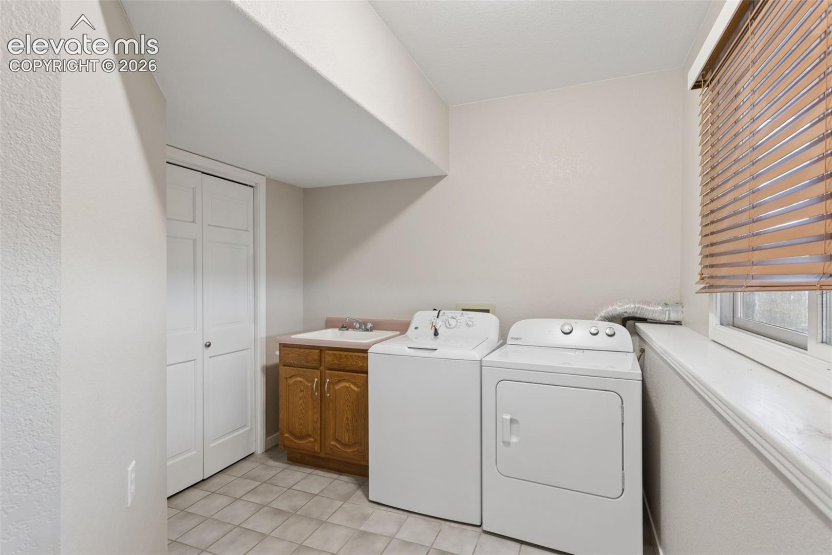 Listing photo 41 for 19975 Doewood Drive