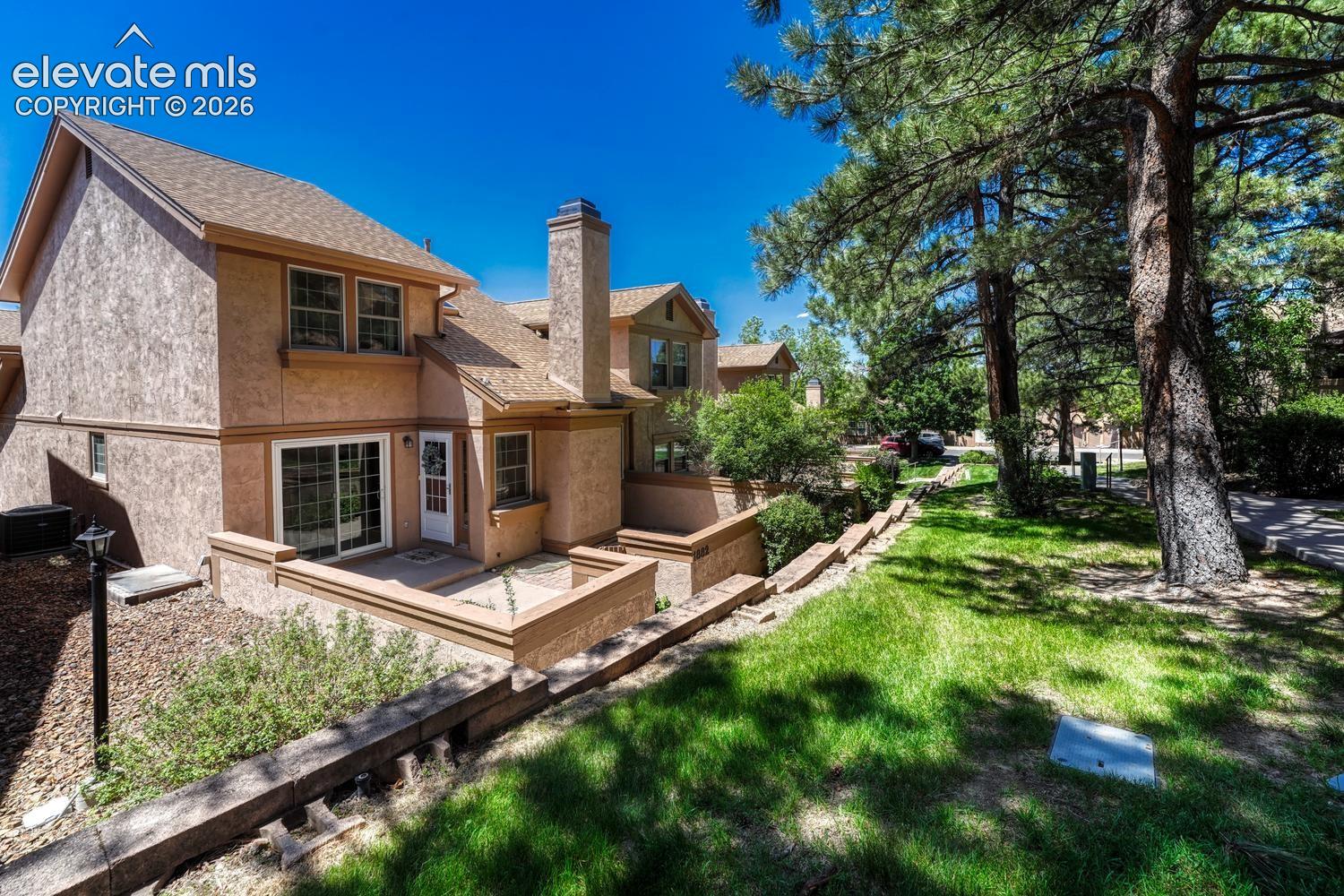 1882 Brookdale Drive, photo 1