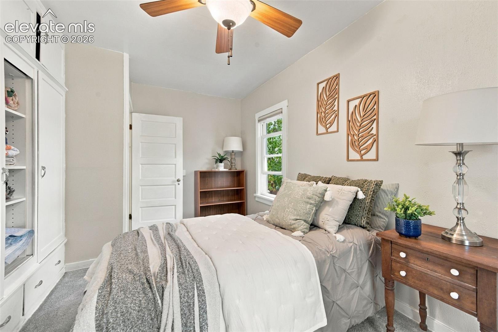 Listing photo 10 for 619 N Cedar Street