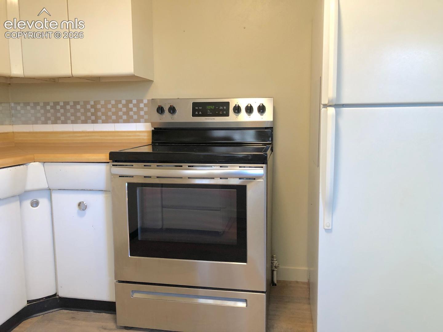 2537 Meadowlark Lane, photo 9