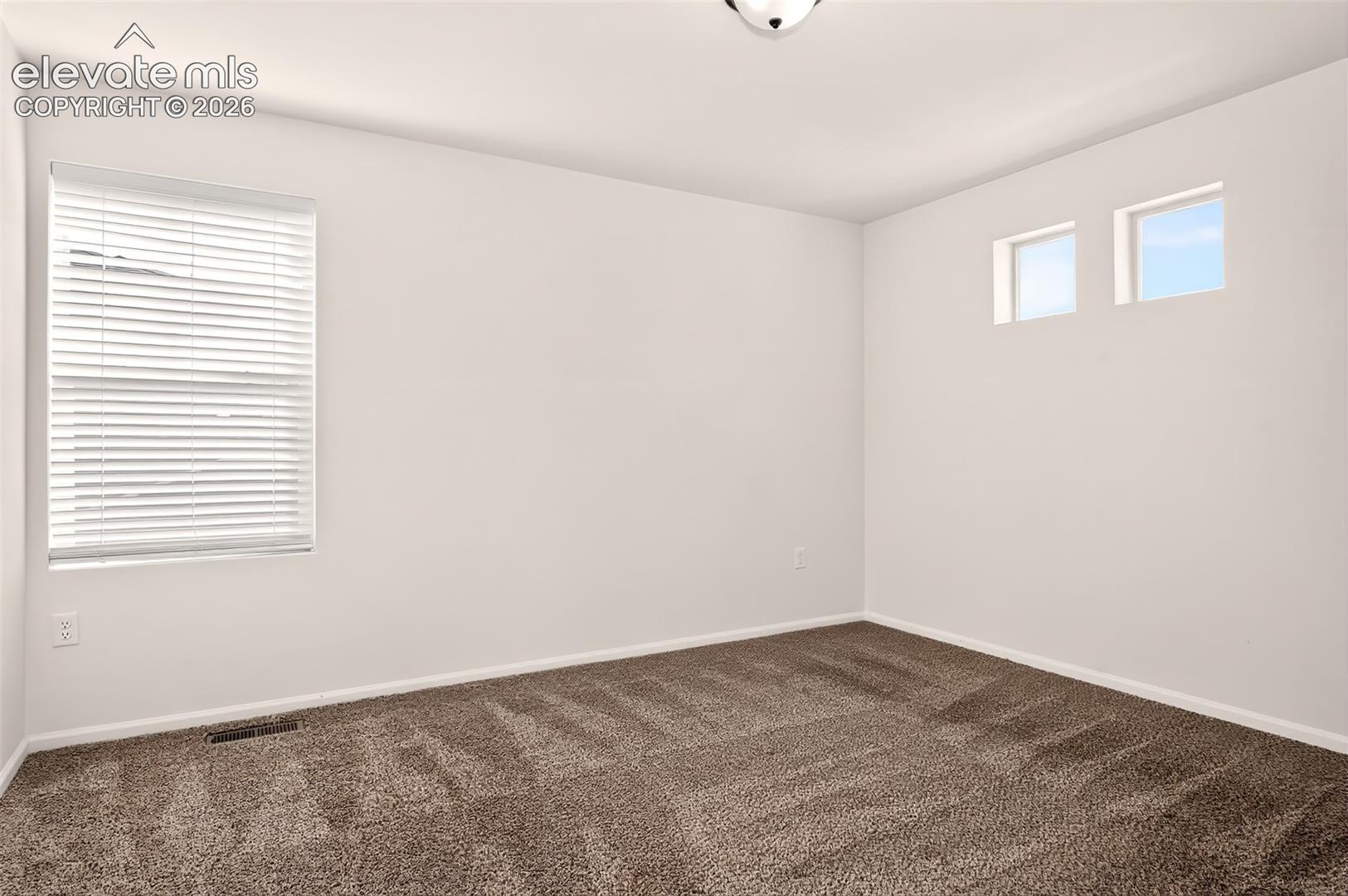 Listing photo 31 for 6315 Kildare Drive