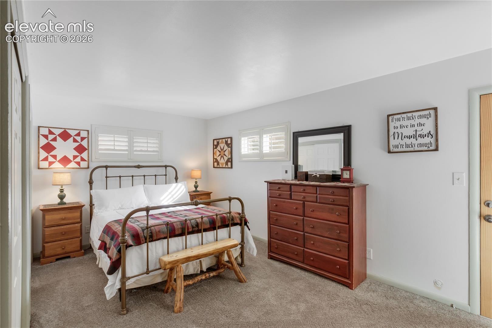 10225 Ute Pass Avenue, photo 26