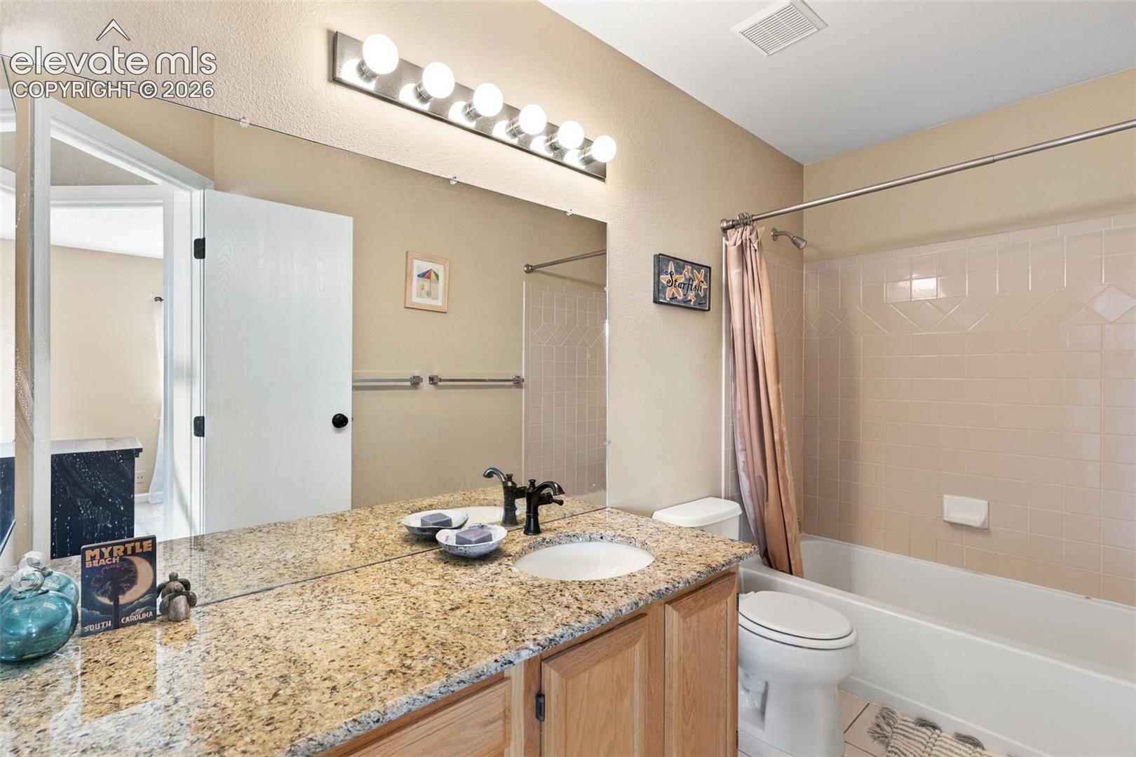 Listing photo 23 for 1150 Pipestone Court