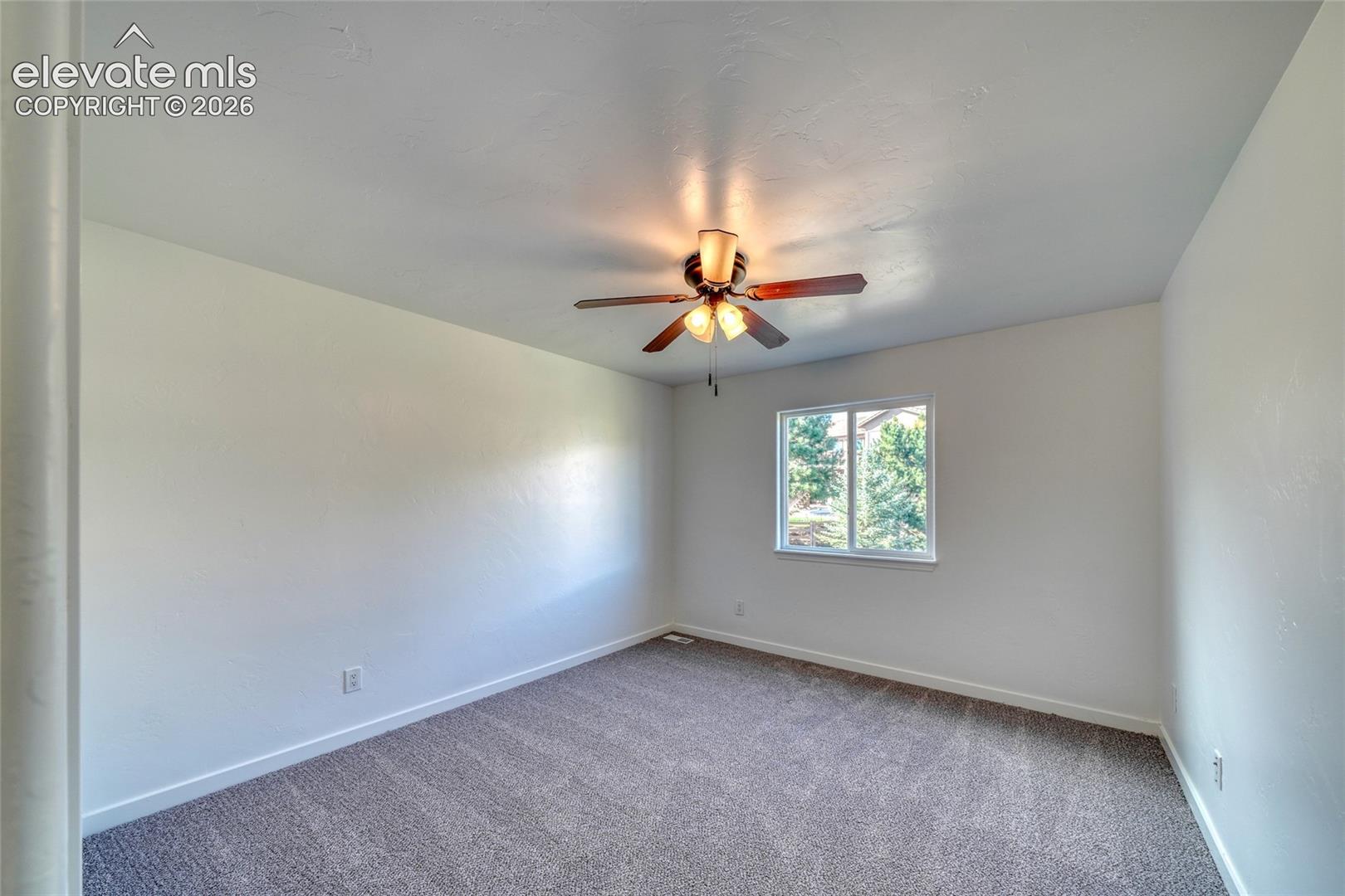 Listing photo 34 for 1130 Spectrum Loop