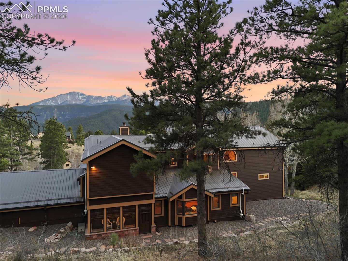 580 Sunny Glen Court, photo 50