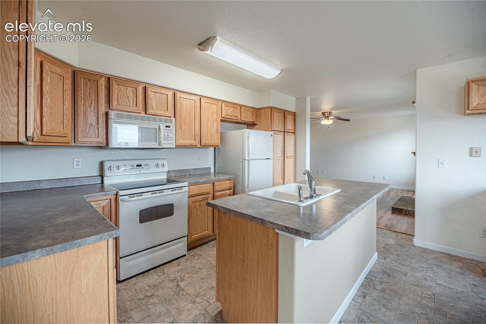 Listing photo 9 for 7119 Lone Eagle Lane