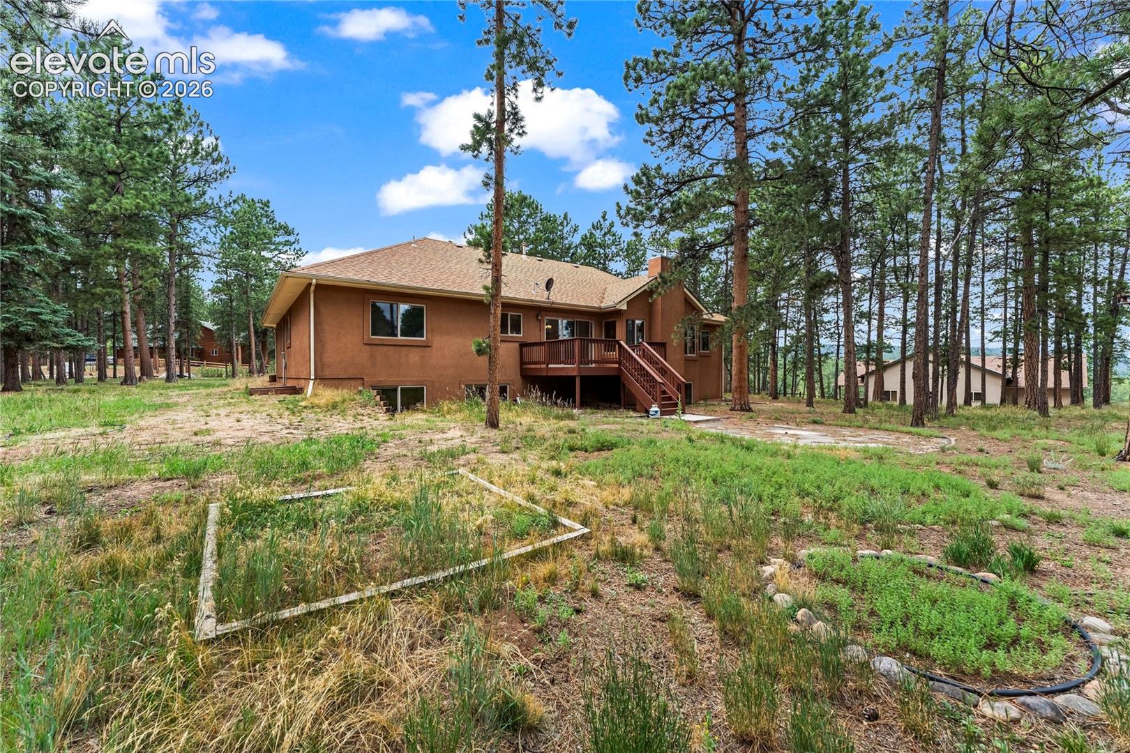 Listing photo 41 for 113 Flagstick Drive