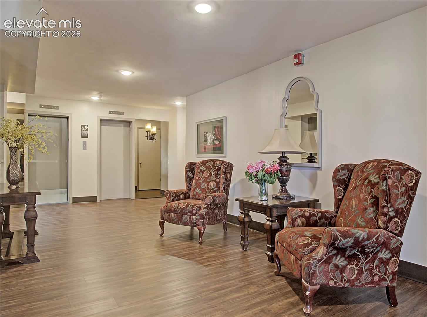 777 Saturn Drive, photo 23