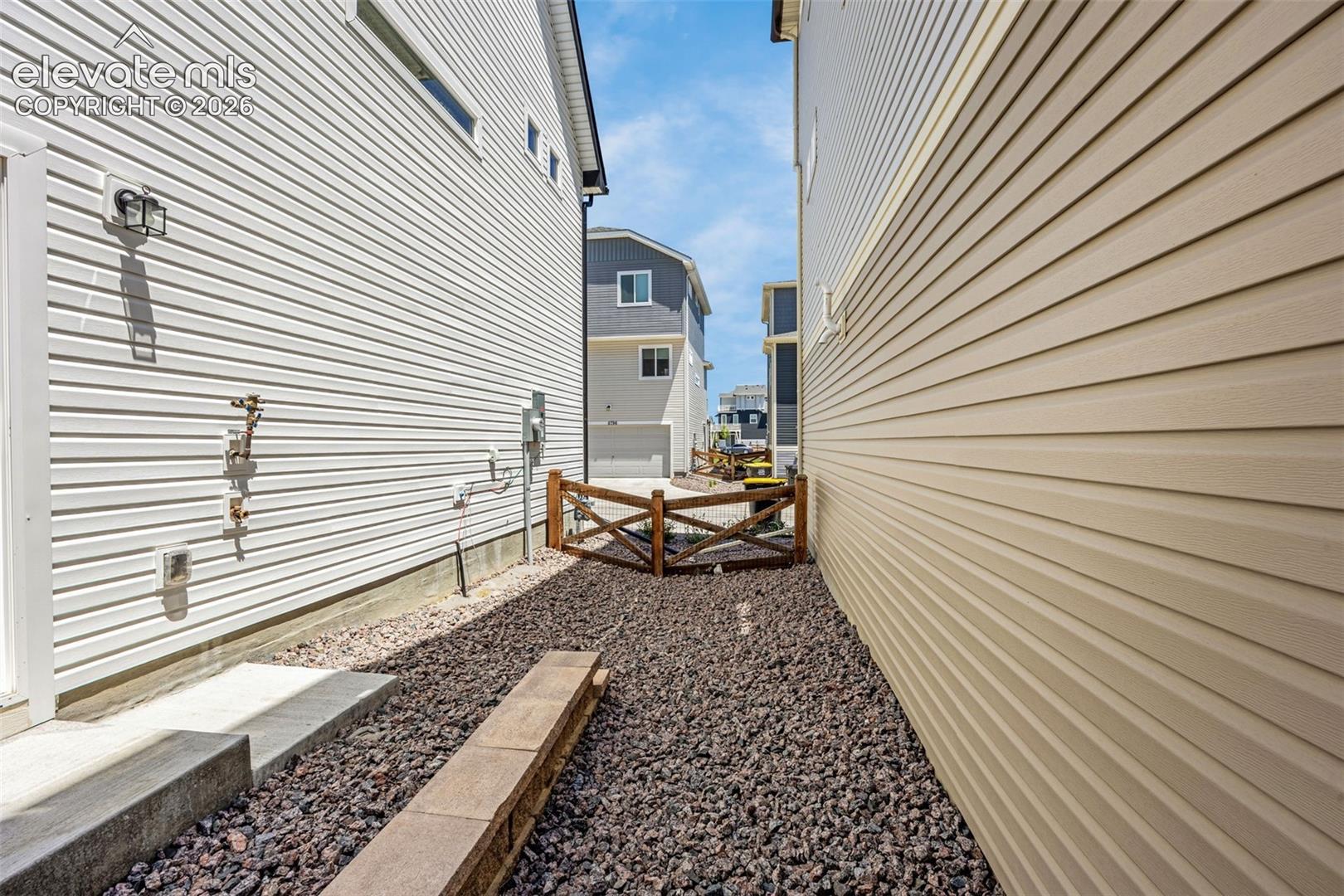5784 Tramore Court, photo 30