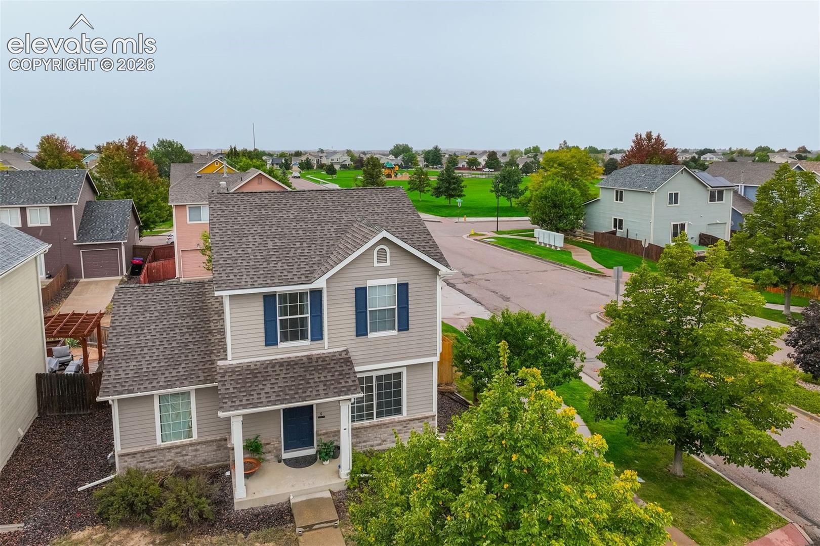 Listing photo 9 for 6305 Rockville Drive