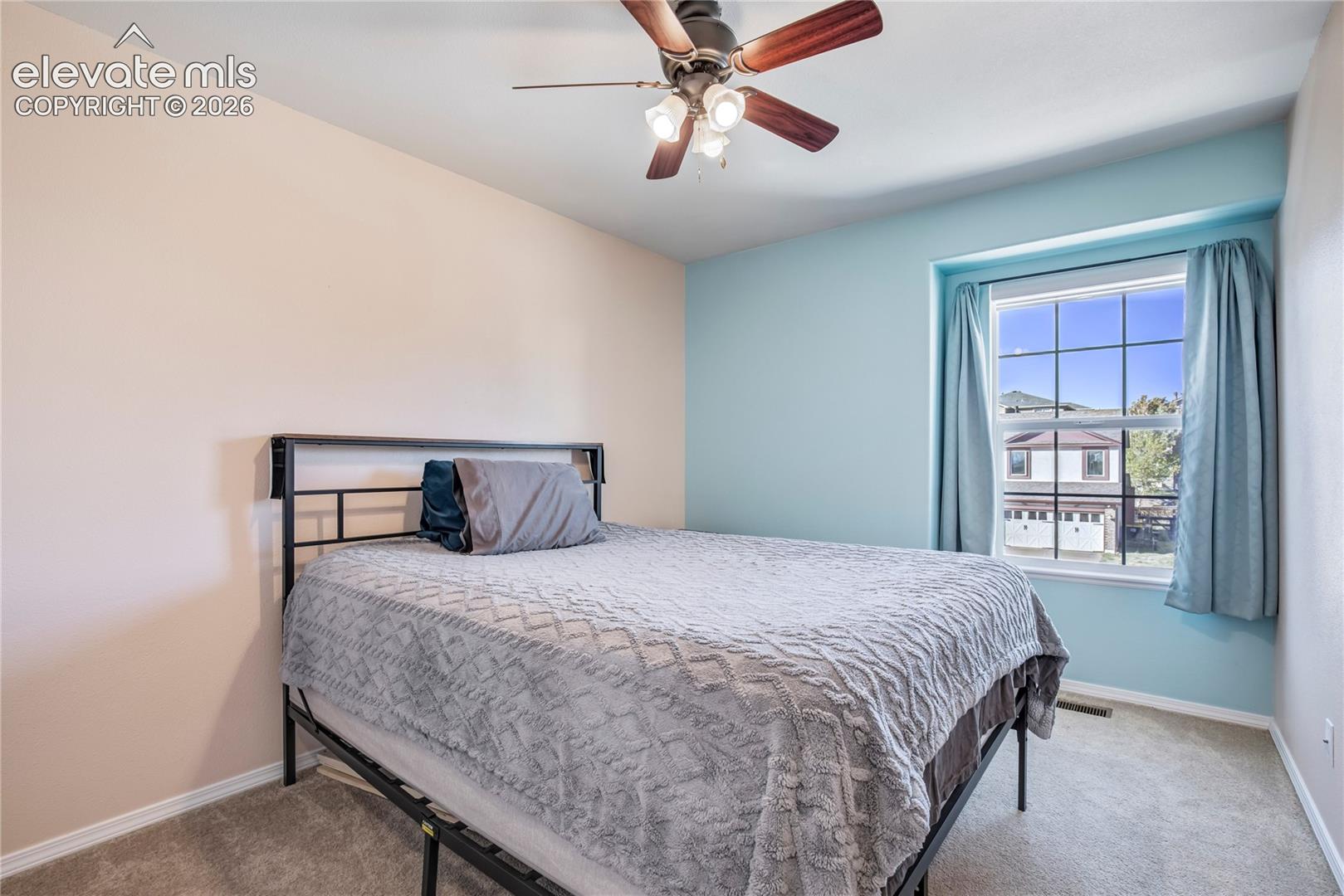 Listing photo 23 for 7451 Klipspringer Drive