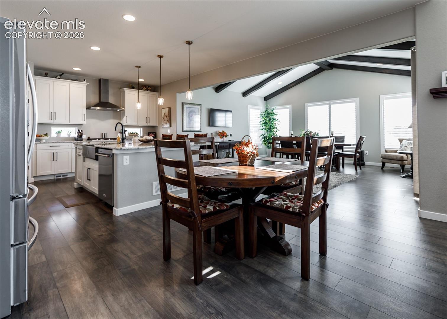 Listing photo 11 for 2363 Merlot Drive