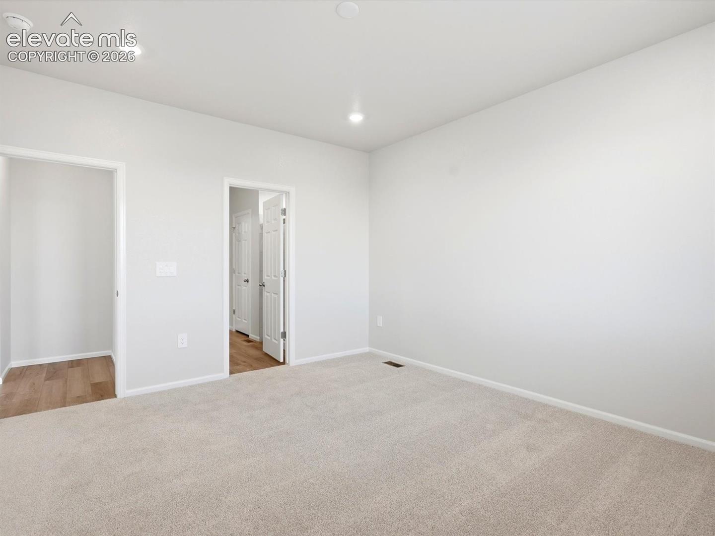 Listing photo 18 for 10803 Rolling Ranch Drive