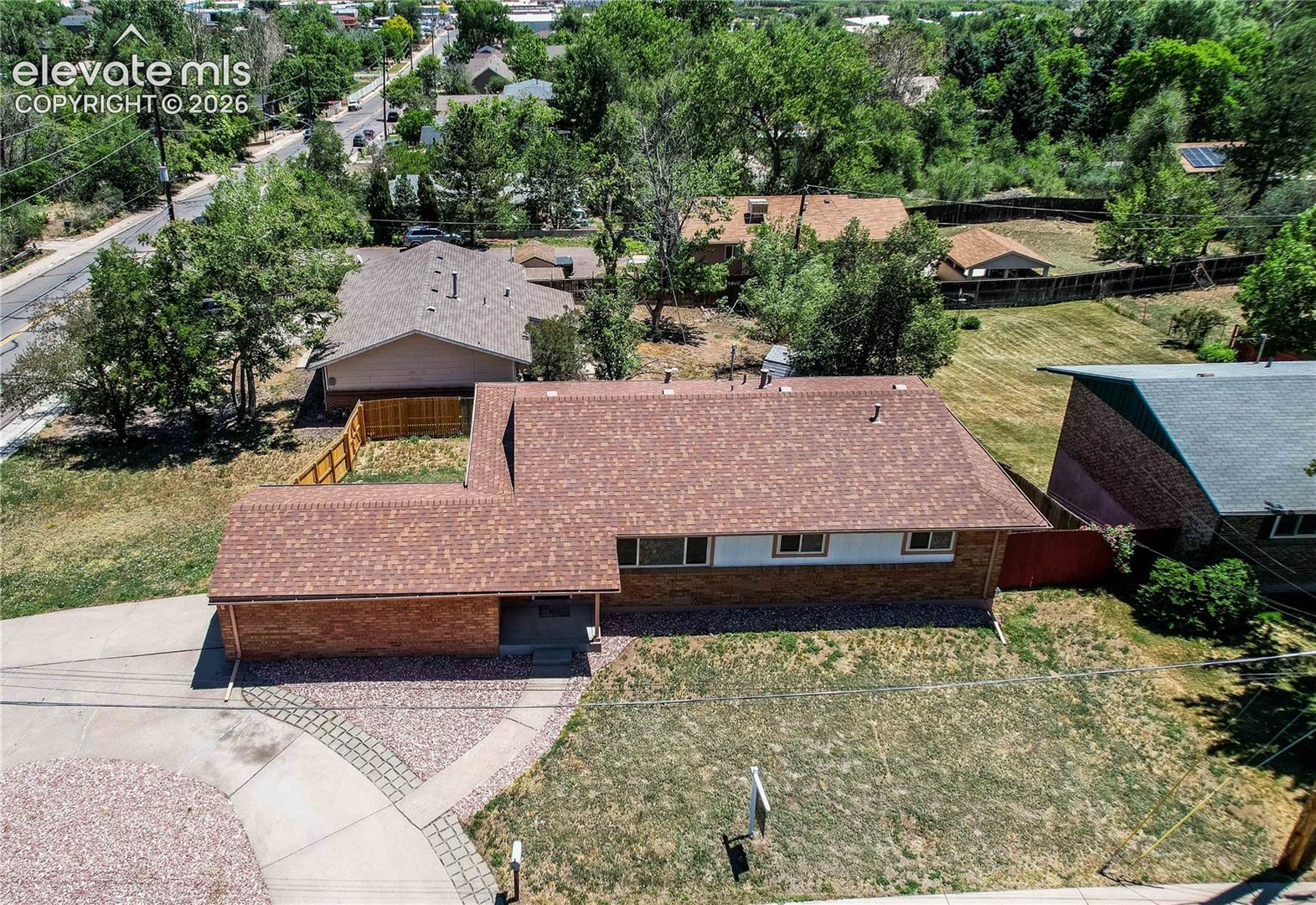 Listing photo 17 for 3100 S Dale Court
