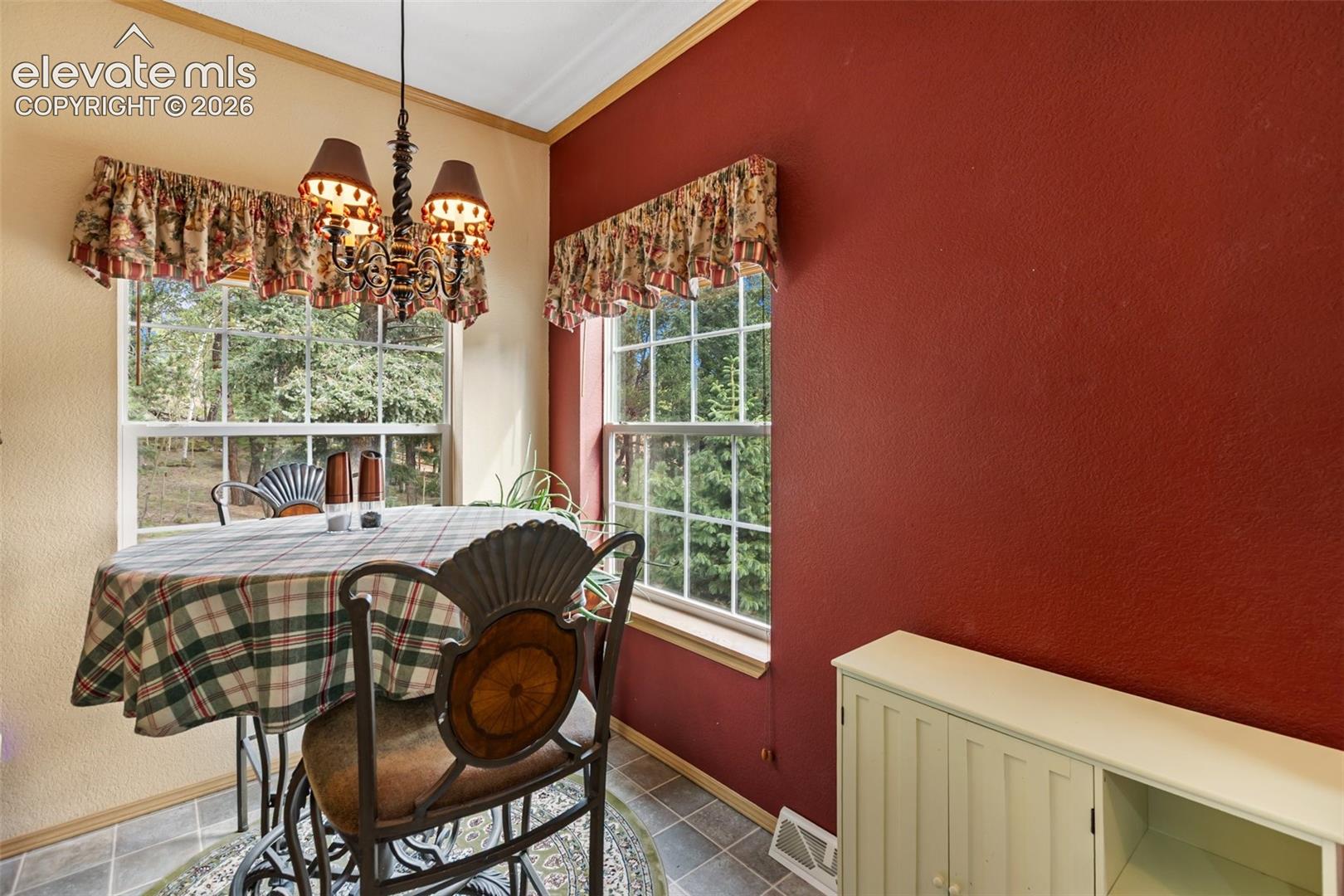 Listing photo 15 for 129 Kestrel Court