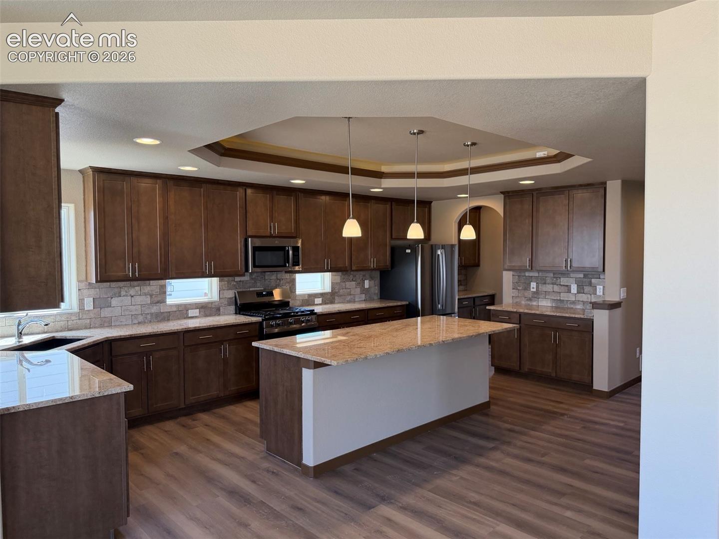 Listing photo 20 for 10895 Evening Creek Drive