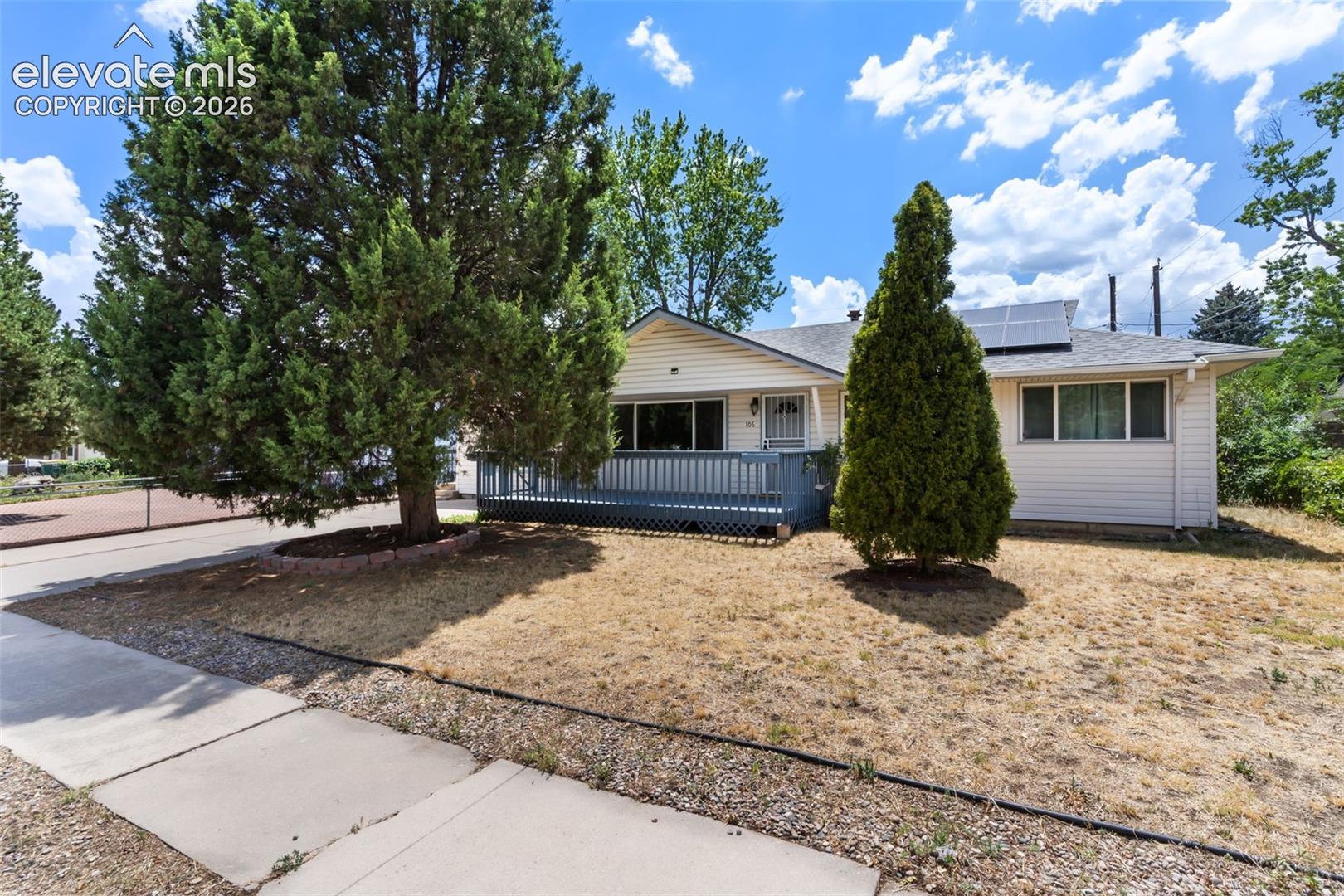 106 Balfour Avenue