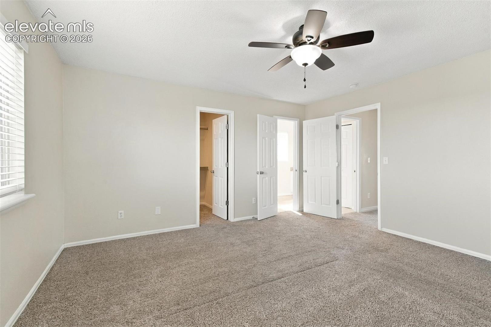 Listing photo 11 for 5263 Prairie Grass Lane
