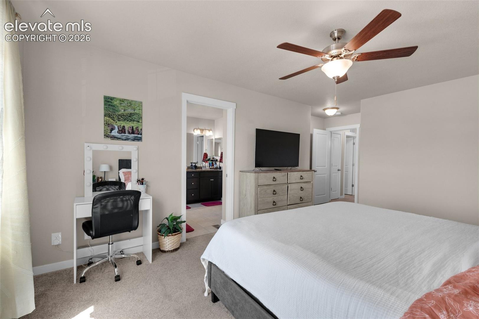 Listing photo 13 for 2823 Gobi Drive