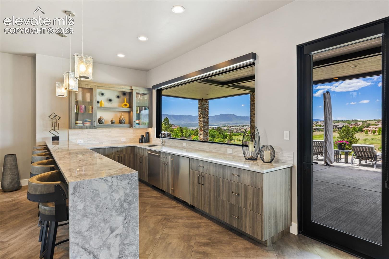 Listing photo 31 for 1484 Vine Cliff Heights