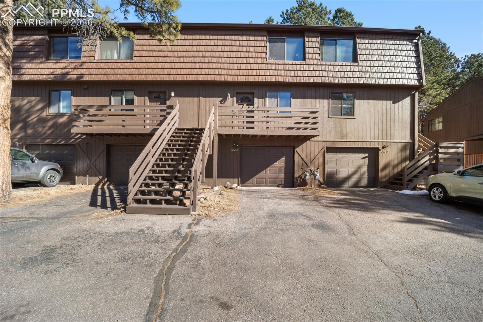 554 Manor Court C — listing photo