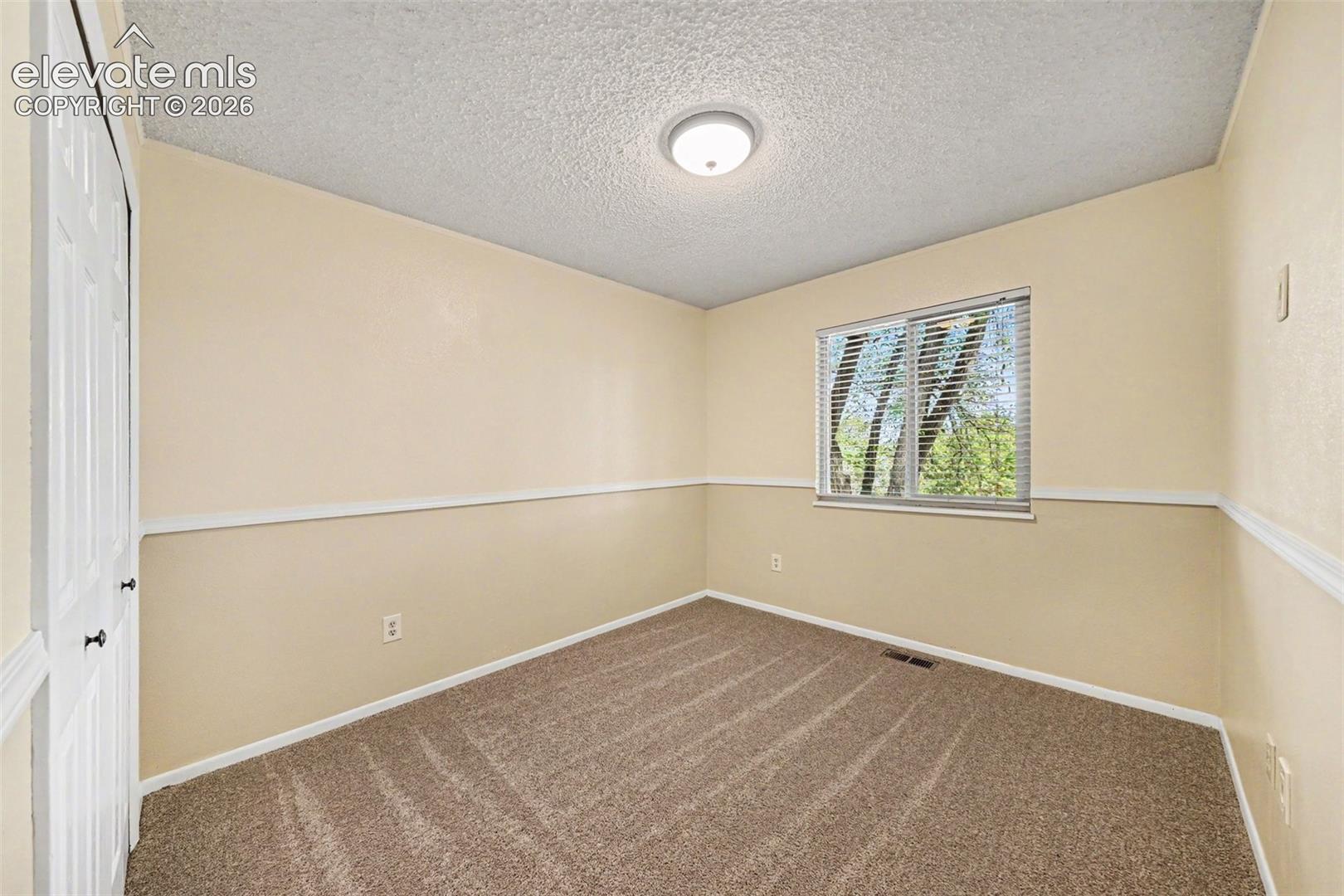 2910 Mirage Drive, photo 18