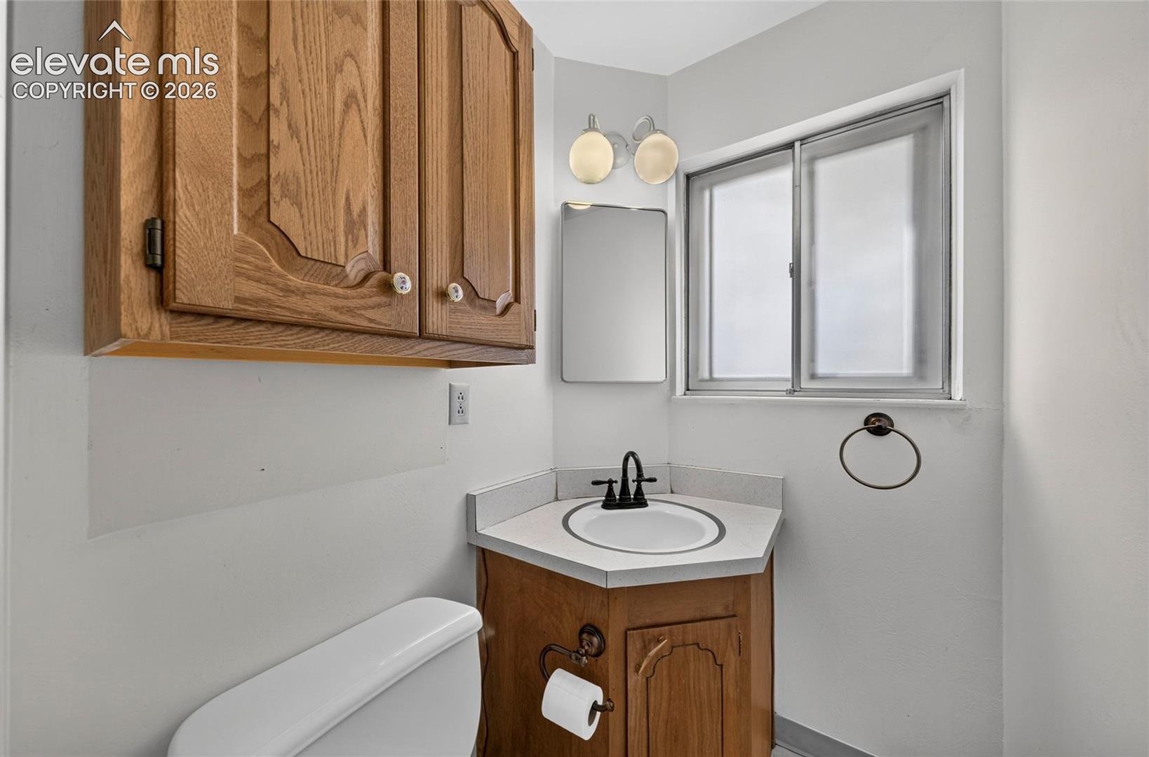 Listing photo 21 for 2014 Wold Avenue