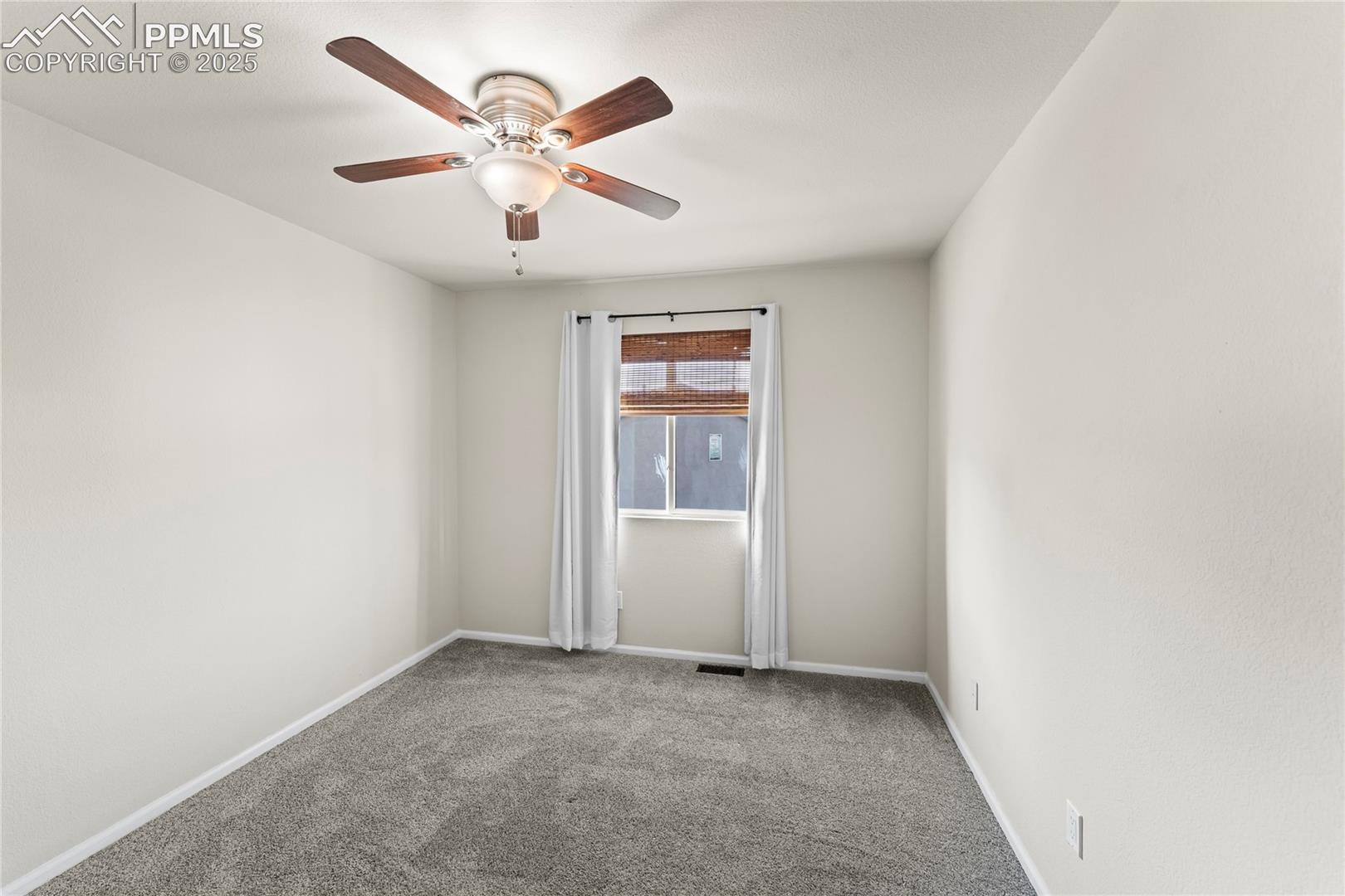 Listing photo 21 for 11508 Black Maple Lane