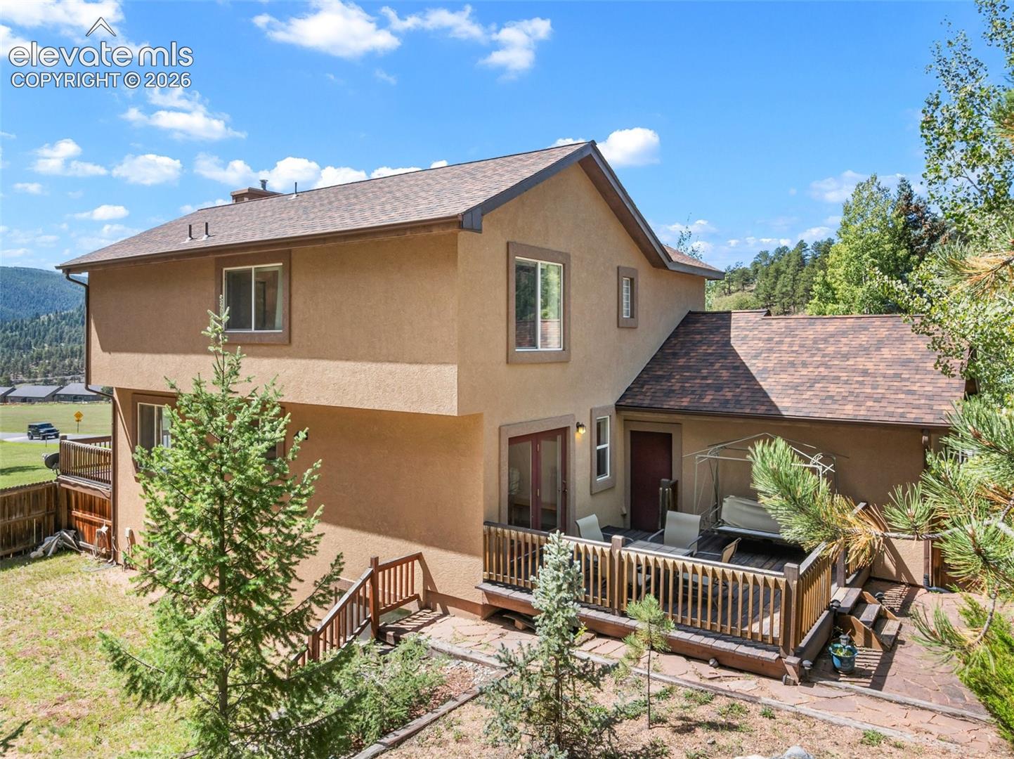 Listing photo 35 for 625 Sun Valley Drive